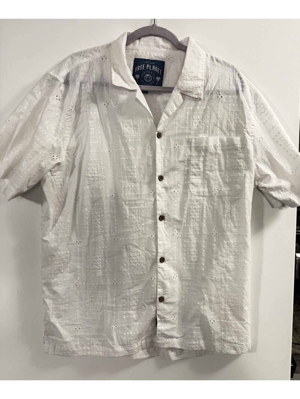 Free Planet XL White Cotton Eyelet Button-Up Embroidered Shirt Short Sleeve